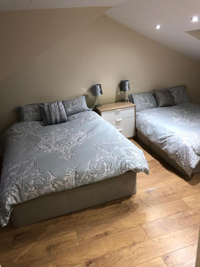 Big Room Rusholme With Tv And Private Bathroom-Parking&Wifi Manchester Ngoại thất bức ảnh