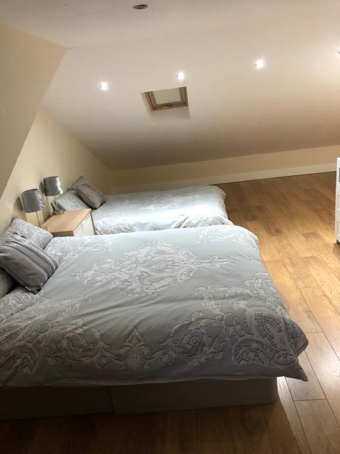 Big Room Rusholme With Tv And Private Bathroom-Parking&Wifi Manchester Ngoại thất bức ảnh