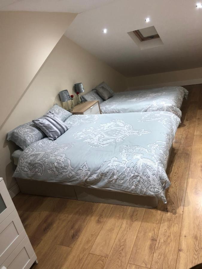 Big Room Rusholme With Tv And Private Bathroom-Parking&Wifi Manchester Ngoại thất bức ảnh