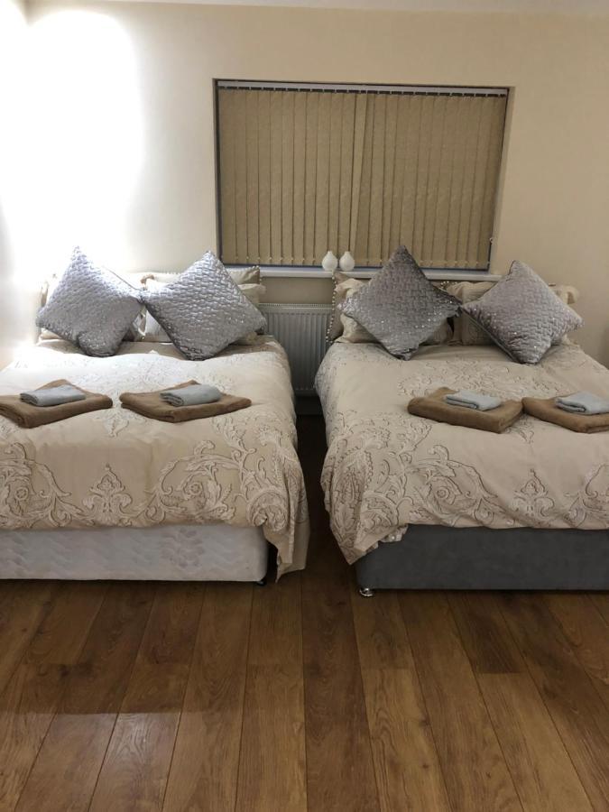 Big Room Rusholme With Tv And Private Bathroom-Parking&Wifi Manchester Ngoại thất bức ảnh