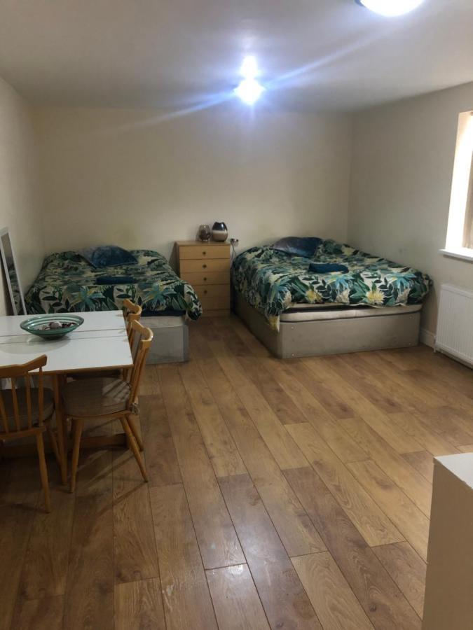 Big Room Rusholme With Tv And Private Bathroom-Parking&Wifi Manchester Ngoại thất bức ảnh